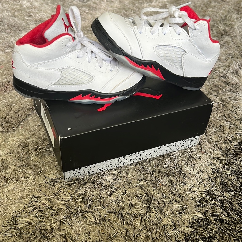 Jordan 5s